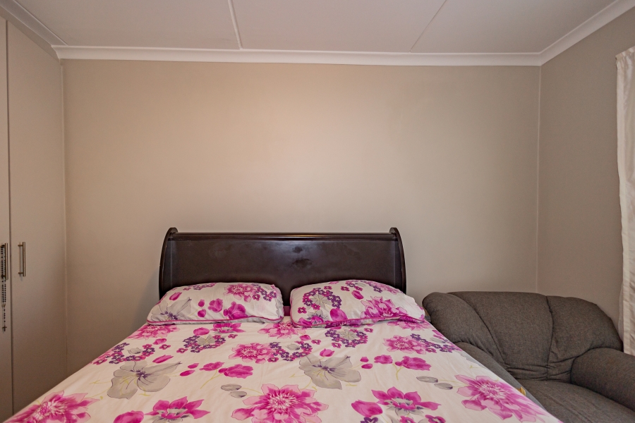 2 Bedroom Property for Sale in Haasendal Western Cape